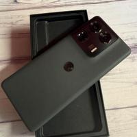 Motorola Edge 50 ultra 24gb RAM 1 tb