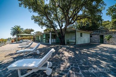 Villa Rosa Naregno