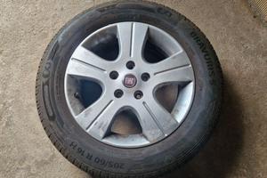 4 GOMME BRAVURIS 5 205/60 R16H