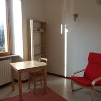 Stanza libera in Monza centro