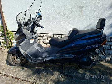 Suzuki Burgman usato