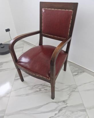 poltrona epoca in pelle rossa