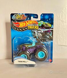 Hot Wheels Monster Trucks Twin Mill Color Shifter