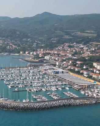 Posto barca 18 metri x 5,50– MCDM Rosignano LI