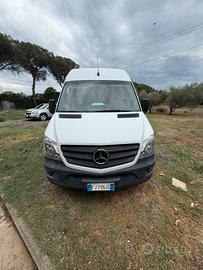 Mercedes sprinter 319 bluetec