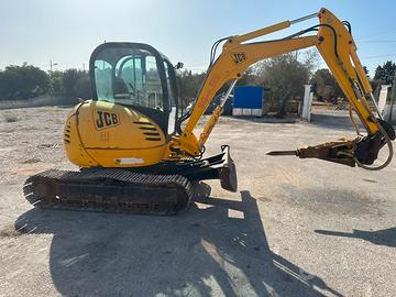 Miniescavatore JCB 8045 , ACCETTO PERMUTE