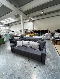 Divano letto nuovo di fabbrica