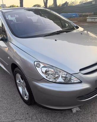 PEUGEOT 307 1.6 16V 5p. XSI senza nessun lavoro