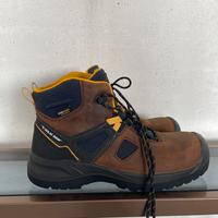 Scarpone da lavoro antinfortunistico