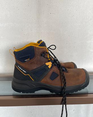 Scarpone da lavoro antinfortunistico