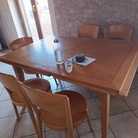 Tavolo allungabile in faggio