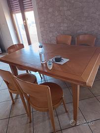 Tavolo allungabile in faggio