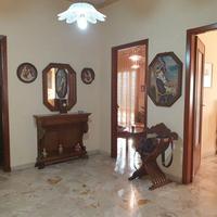 MOBILI E ARREDI GRATIS