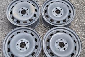 4 - CERCHI IN FERRO FORD 6X15 5X108 ET52,5 CB 63,4