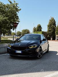 BMW Serie 1 F40 118d M Sport