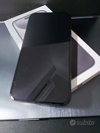 iPhone 15 pro - nero
