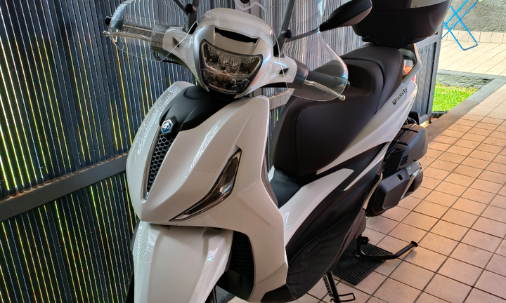 Beverly 400 HPE 2025