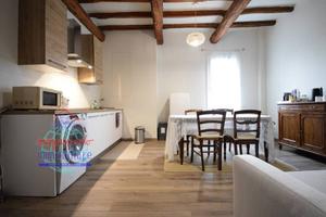 Appartamento di 123 m² con 4 locali e posto auto a