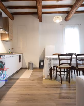 Appartamento di 123 m² con 4 locali e posto auto a