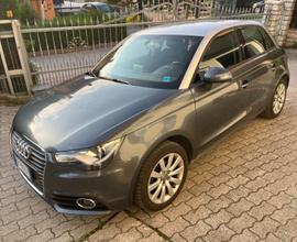AUDI A1 Sportback 1.6 TDI Ambition 90 CV Xenon
