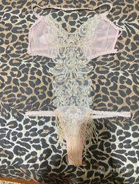 Intimo body pizzo ricamato con perline