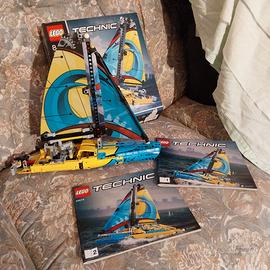 LEGO Technic Yacht da corsa