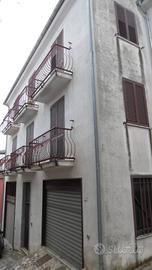 Casa indipendente di 136 m² con più di 5 locali a 