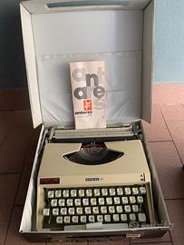 Macchina da scrivere Vintage