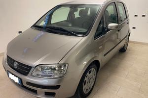 Fiat Idea 1.4 Dynamic 137.000 CON DISTRB + TAGLIAN