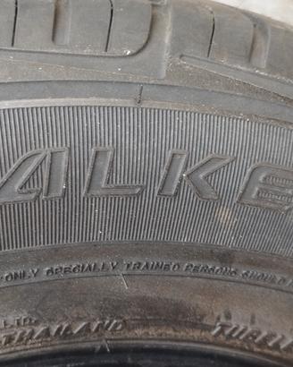 4 Gomme Falken.