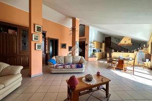 5 LOCALI A SAVIGLIANO