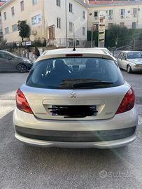 Peugeot 207 1.4 HDi