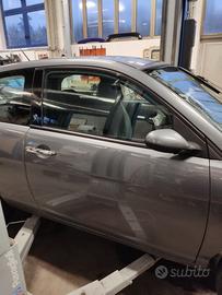 Porta anteriore dx nuda LANCIA YPSILON del 2007