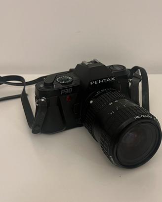 Pentax P30 con obbiettivo Pentax 28-70mm f.3.5-4.5
