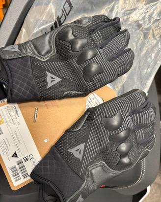 Dainese guanti moto