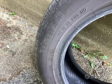 Pneumatico Pirelli Centurato singolo