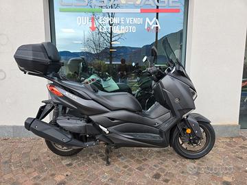 Yamaha X-Max 400