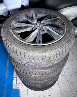 Pneumatici gomme e cerchi 225/45/17 toyota auris