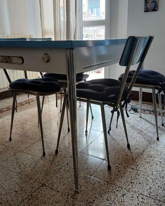 Tavolo in formica