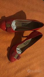 tacchi a spillo ferragamo