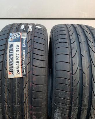 Gomme 245 45 17