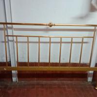 Spalliera letto matrimoniale in ottone con pediera