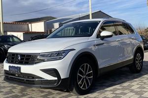 Volkswagen Tiguan Life 2.0 TDI 150CV DSG