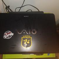 130 Sony vaio i5 con ssd .6 ram

