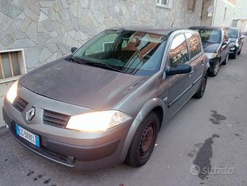  Renault Megane 