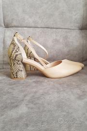 Scarpe décolleté in pelle bianca