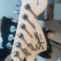 Chitarra elettrica  SQUIER STRAT FENDER