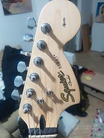 Chitarra elettrica  SQUIER STRAT FENDER