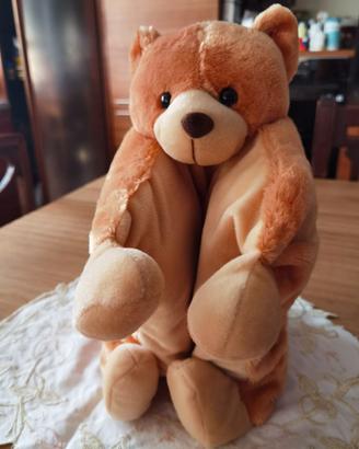 Peluche con coperta di pile