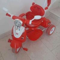 triciclo a spinta